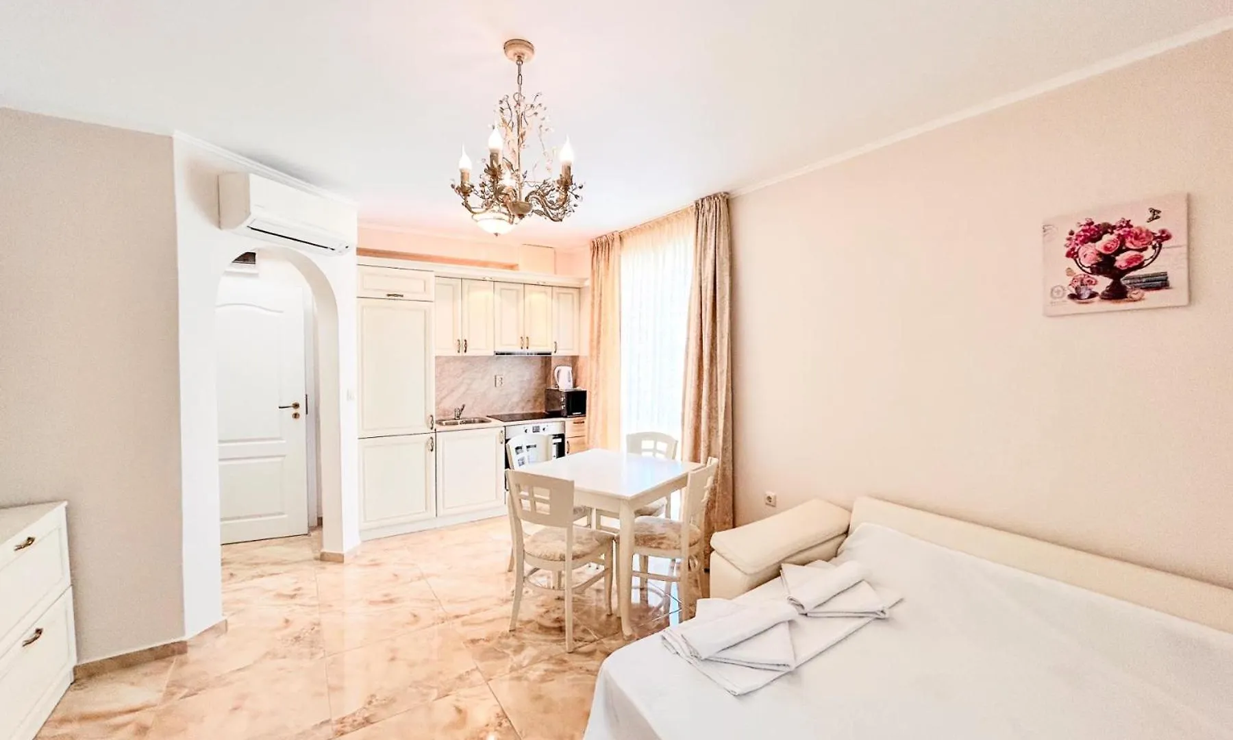 Venera & Anastasia Palace Apartments Sunny Beach