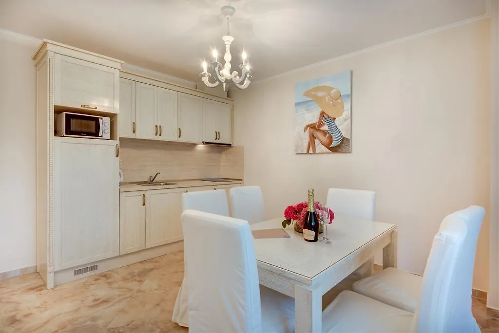 Venera & Anastasia Palace Apartments Sunny Beach
